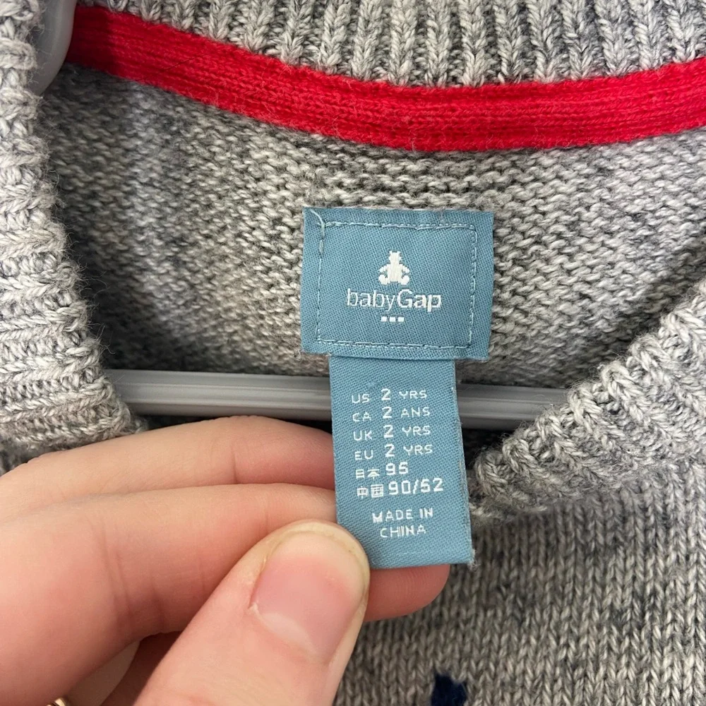 NWOT Baby GAP boy’s dragon dark gray heavy knit crewneck sweater 2 years‎
